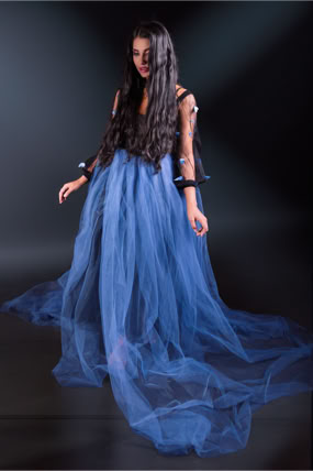 Modowa Sesja Fotograficzna. Kreatywna Sesja Fotograficzna.